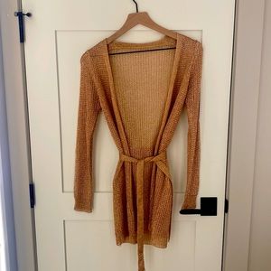 Metallic duster